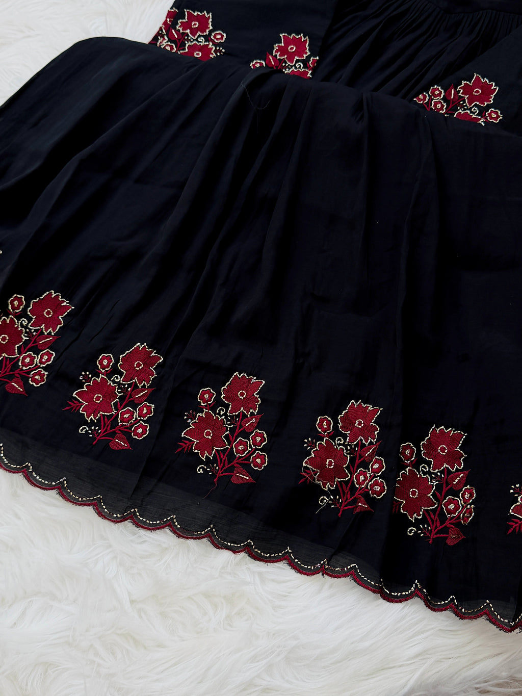 Noir Blossom — Premium Embroidered 3-Piece কোড-G1