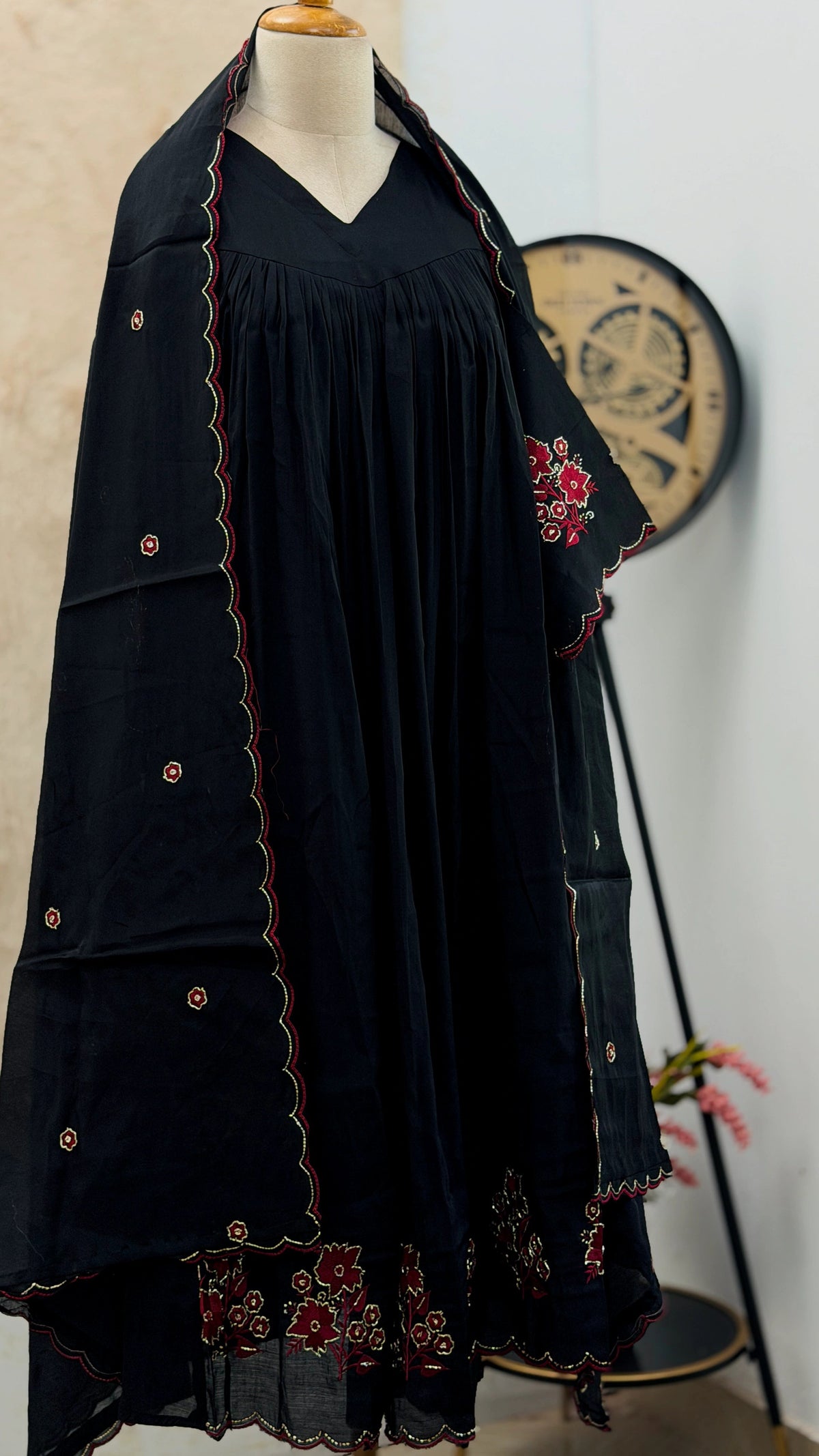 Noir Blossom — Premium Embroidered 3-Piece কোড-G1